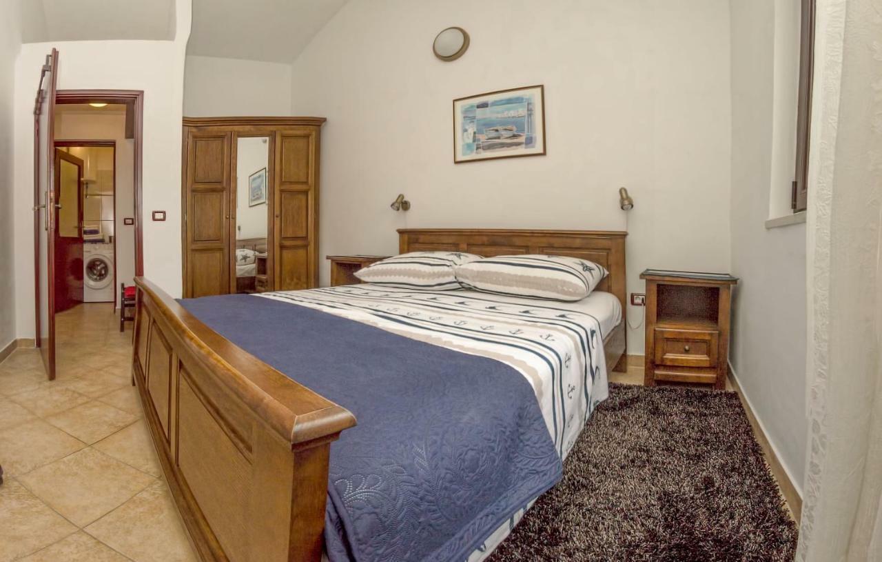 Argonave 6 Apartment Pula Bagian luar foto