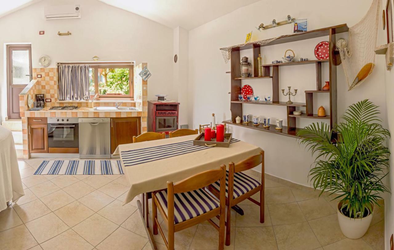 Argonave 6 Apartment Pula Bagian luar foto